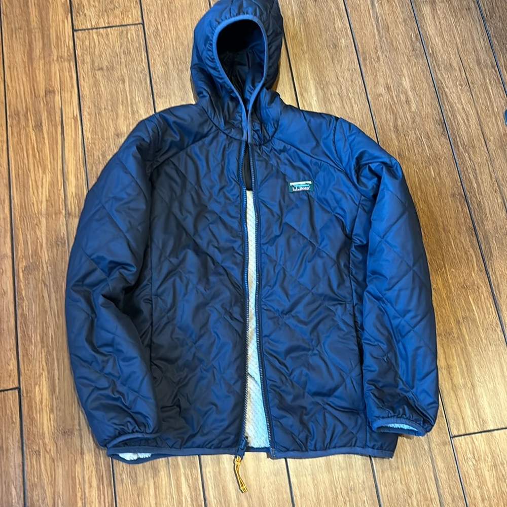 Kids reversible mountain fleece jacket.  Llbean size 8